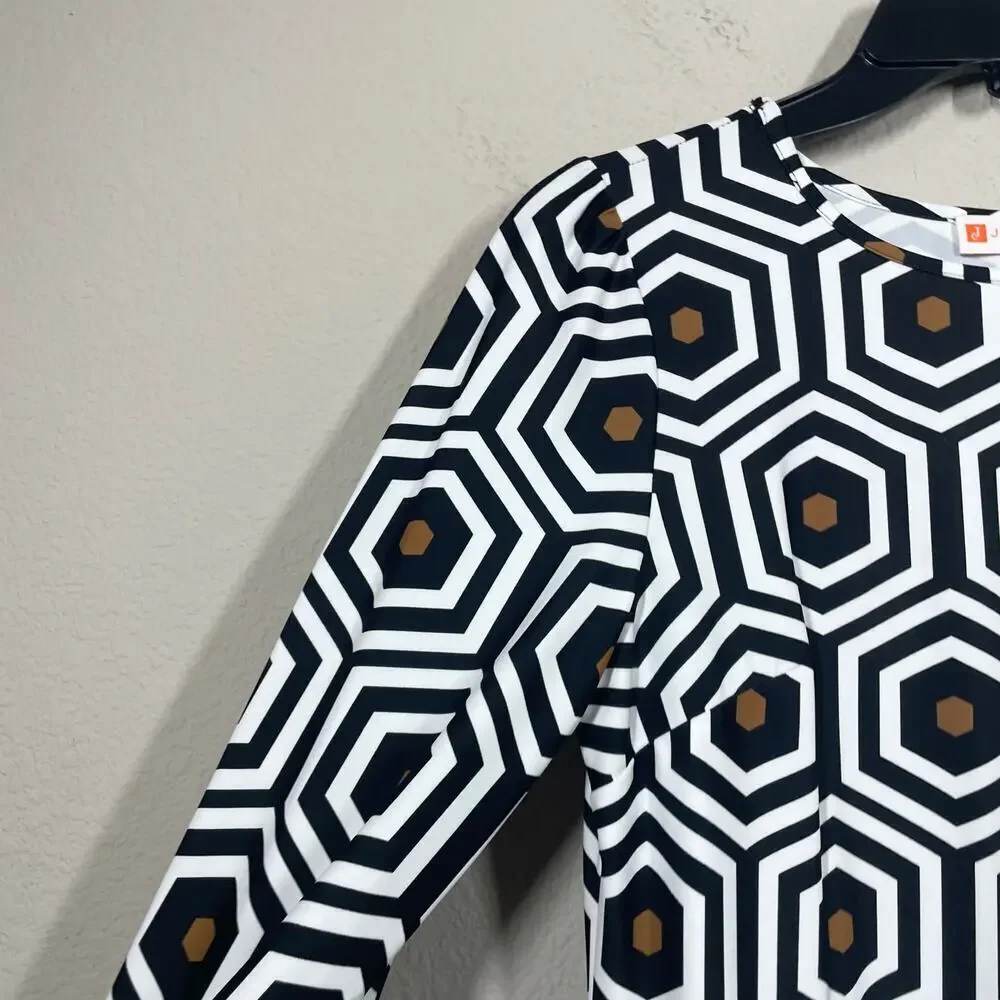 Jude Connally Small Geo Honeycomb Shift Dress Black White Crew Neck Long Sleeves - Picture 3 of 7